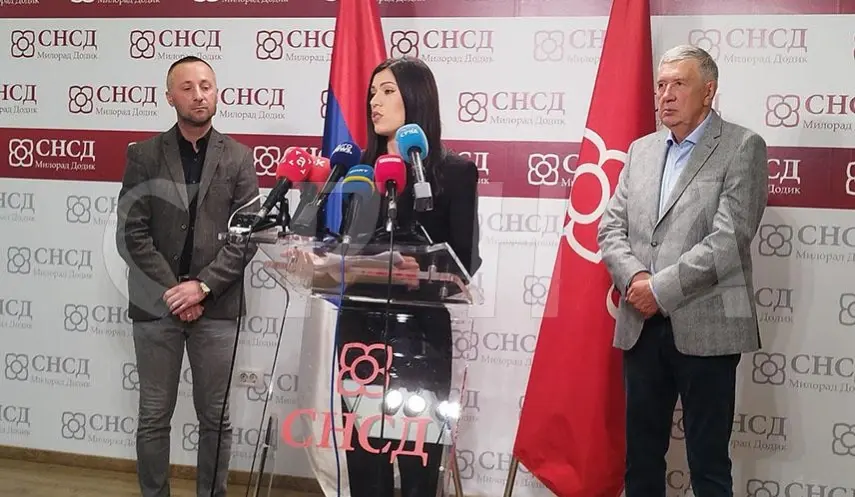 OPPOSITION IN REPUBLIKA SRPSKA IN CAHOOTS WITH BOSNIAK "TROIKA"
