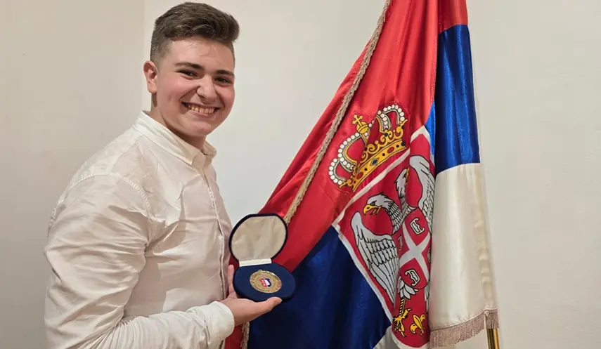 ĐORĐE PERIĆ AWARDED GOLDEN BADGE IN PARIS FOR CONTRIBUTION TO PRESERVING SERBIAN CULTURE
