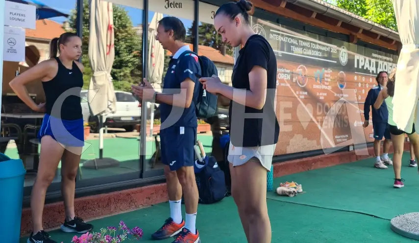 The first-round qualifying matches for the international junior tennis tournament “ITF J30 Doboj Open” began today in Doboj, for boys and girls under the age of 18.