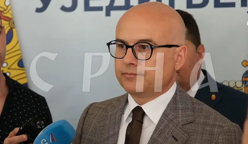 The president of the Serbian Progressive Party, Miloš Vučević, while adressing the press in Banja Luka
