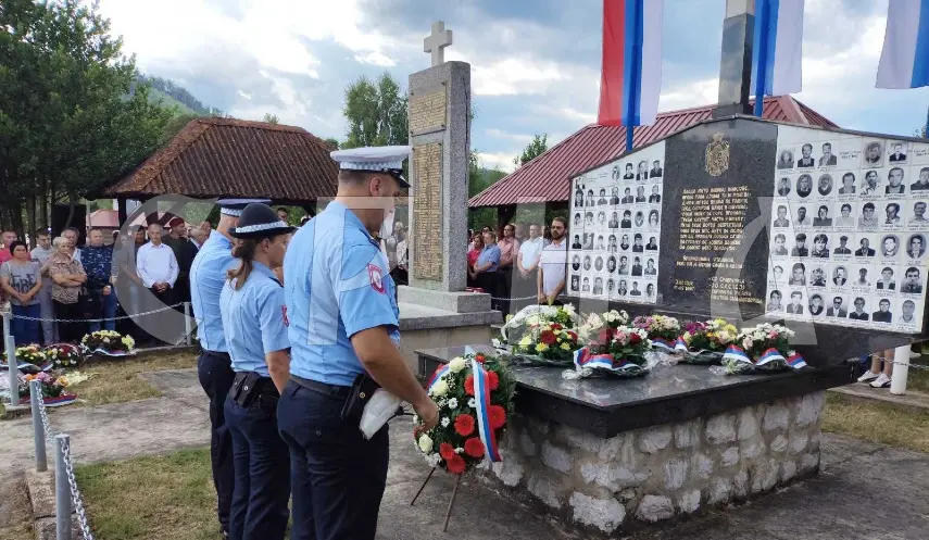 On the occasion of marking 33 years since the killing of 69 Serb civilians and soldiers on Peter's Day 1992, a memorial service was held today at the monument and ossuary for Serbs killed in the past two wars in Zalazje, and flowers were laid.