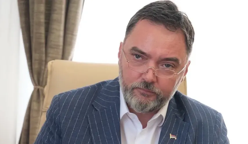 KOŠARAC TO KONAKOVIĆ: WIPE OFF POLITICAL SLIME AND STOP DEALING WITH TOPICS YOU KNOW NOTHING ABOUT!