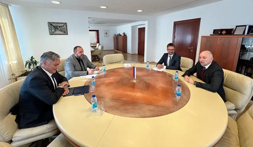 KARAN AND POSA DISCUSS STRENGTHENING TIES BETWEEN SRPSKA AND HUNGARY
