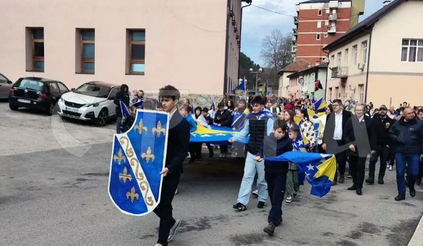 BOSNIAKS MARKED FALSE HOLIDAY, WITH FLAGS OF SO-CALLED ARMY OF BiH