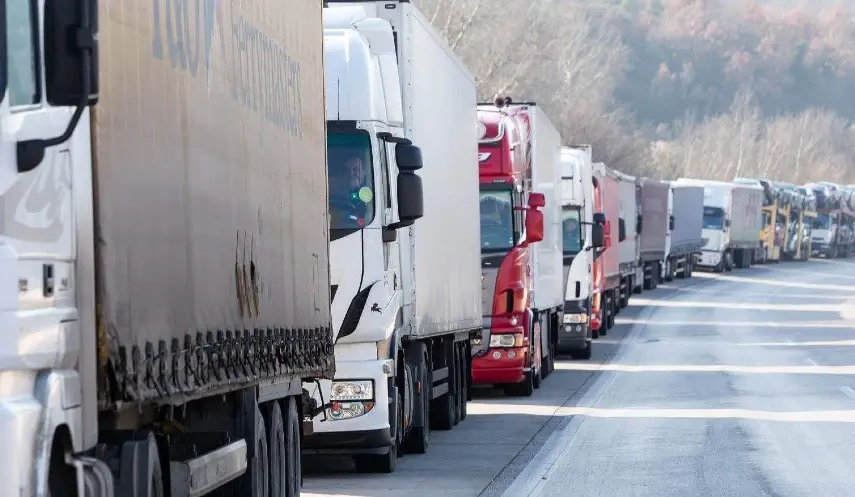 DRIVERS' PROTEST AS SHARED FIGHT ACROSS ENTIRE ECONOMY