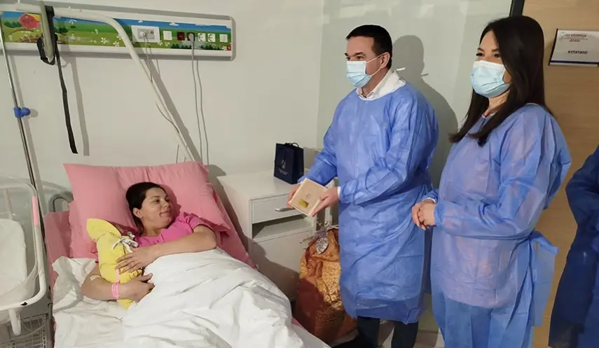 BABY DANIJELA DAKANOVIĆ PRESENTED WITH A GOLD DUCAT