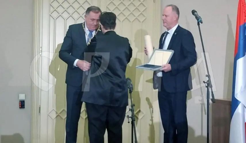 HIGH DECORATION FOR DECADES OF HELP AND SUPPORT TO SERB COMMUNITY AWARDED TO DODIK