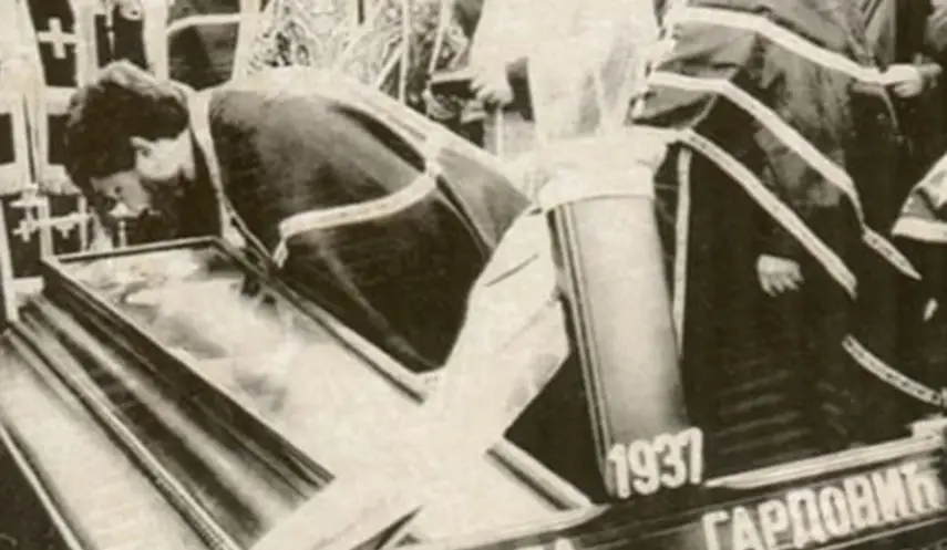 SERBS DO NOT RECOGNIZE MARCH 1 AND DO NOT FORGET THE MURDER OF SERBIAN WEDDING GUEST