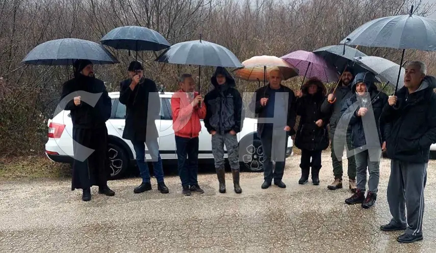 SEVENTH DAY: RESIDENTS OF KUTI DEFEND PROPERTY OF SERB RETURNEES