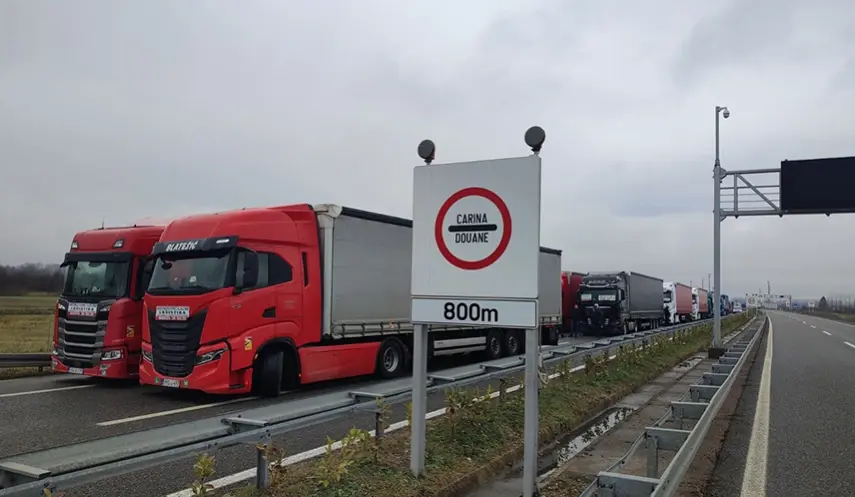 SOLVE PROBLEM OF BORDER BLOCKADE, SURVIVAL OF DOMESTIC COMPANIES AT RISK