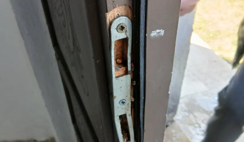 POPOVIĆ: MIGRANTS BROKE INTO CHURCH AND LOOTED IN TRUBAR VILLAGE, FEW SERBS FEARFUL