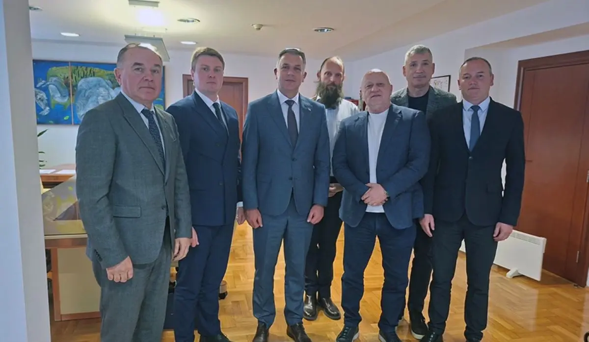 ROSTEC PROGRAMS INTRODUCED TO HIGH SCHOOL STUDENTS