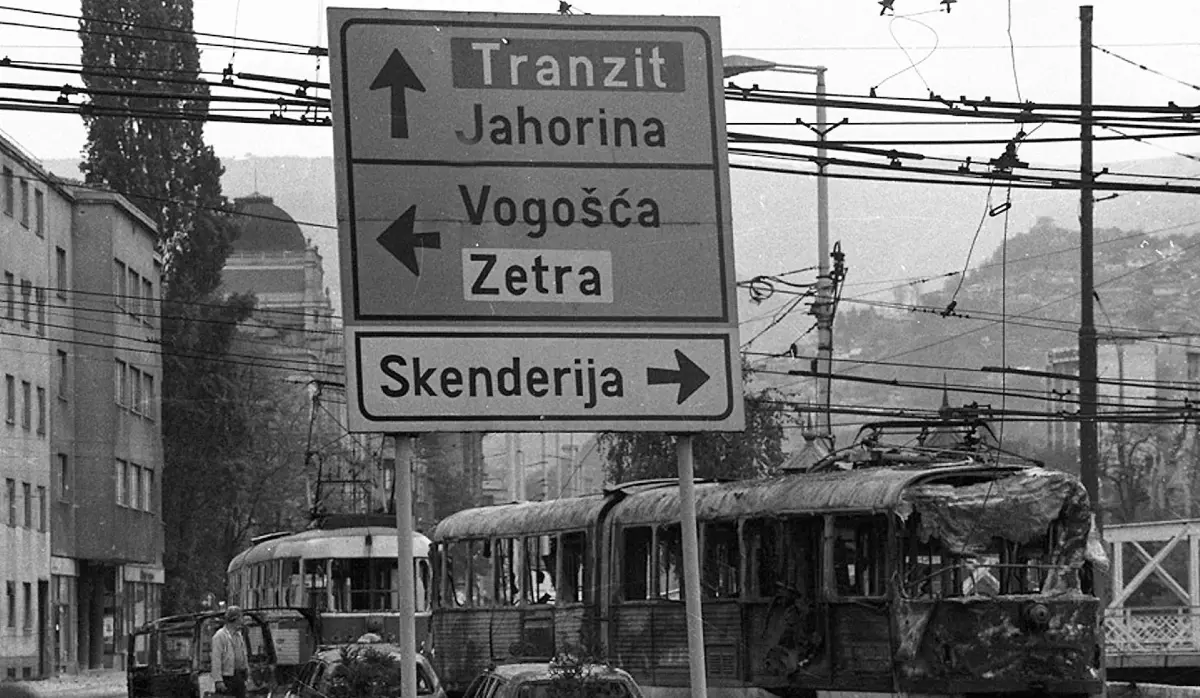 MUSLIM FORCES BLOCKED BARRACKS IN SARAJEVO 34 YEARS AGO