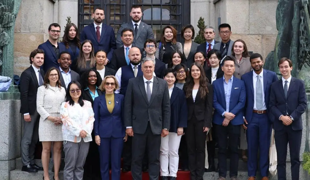 PRESIDENT KARAN INFORMED GRADUATES ABOUT CONSTITUTIONAL POSITION OF SRPSKA AND COMPLEXITY OF CONSTITUTIONAL SYSTEM