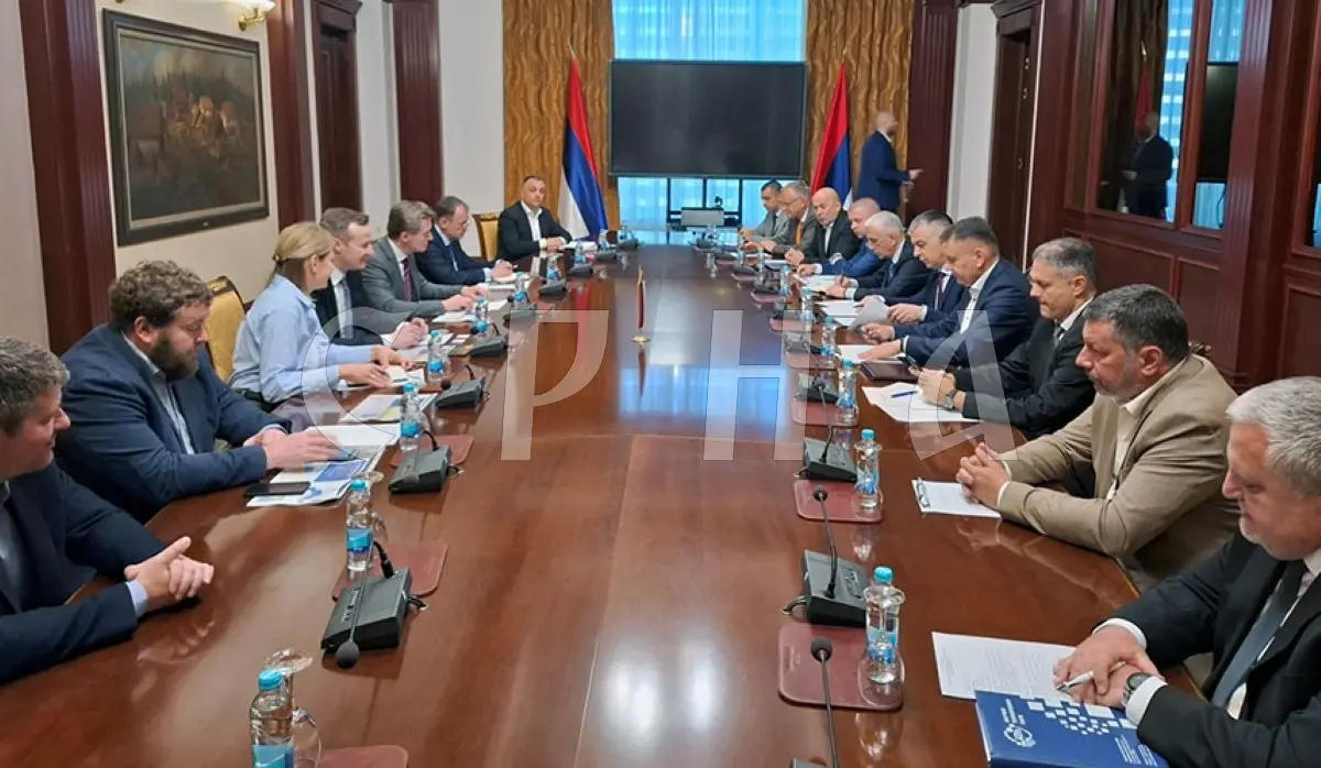 ESTABLISH JOINT PRODUCTION CAPACITIES