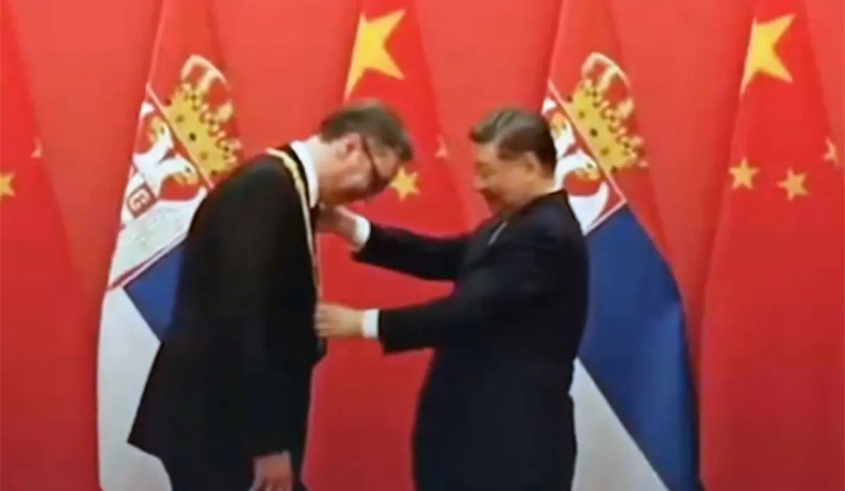 DODIK CONGRATULATES VUČIĆ ON CHINESE ORDER OF FRIENDSHIP