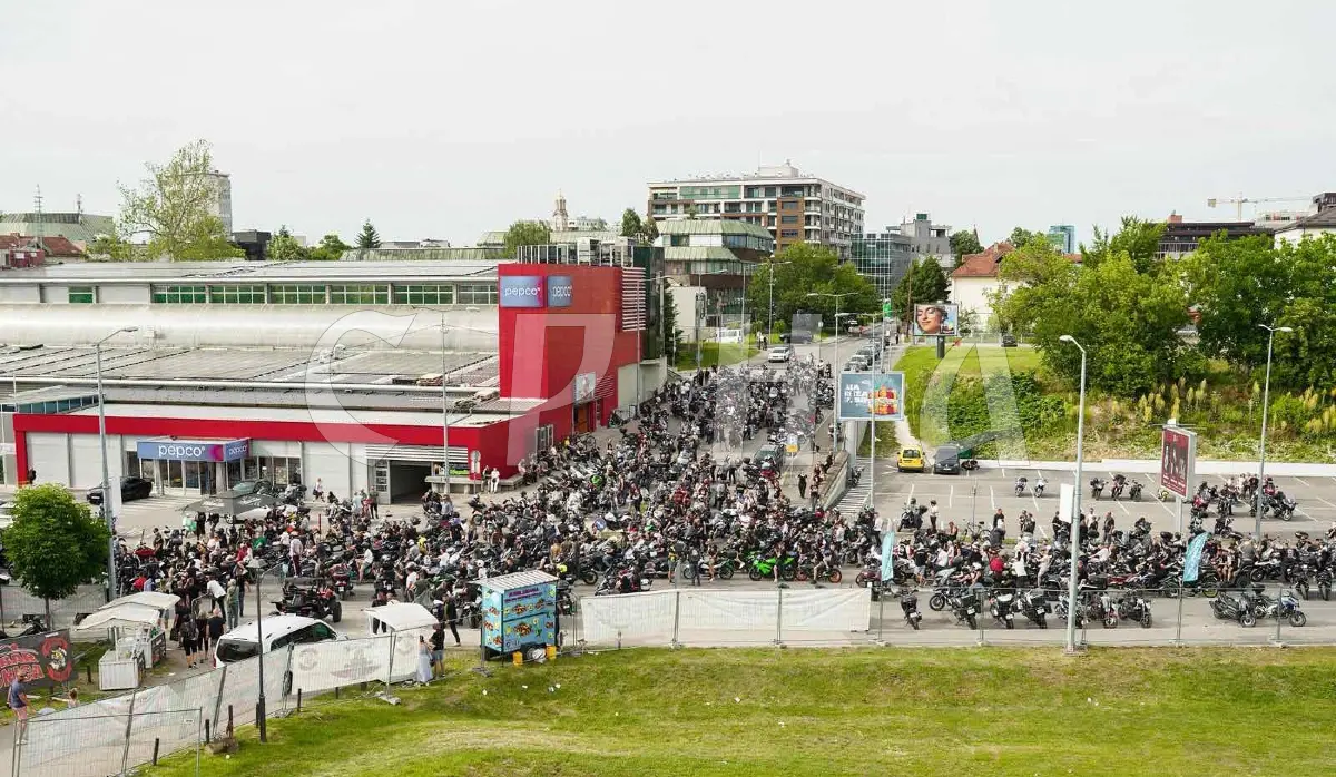 SEVERAL THOUSAND BIKERS PARADED THROUGH THE STREETS OF THE CITY