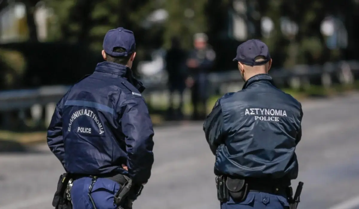 THREE PEOPLE ARRESTED IN ATHENS, COCAINE AND CANNABIS SEIZED