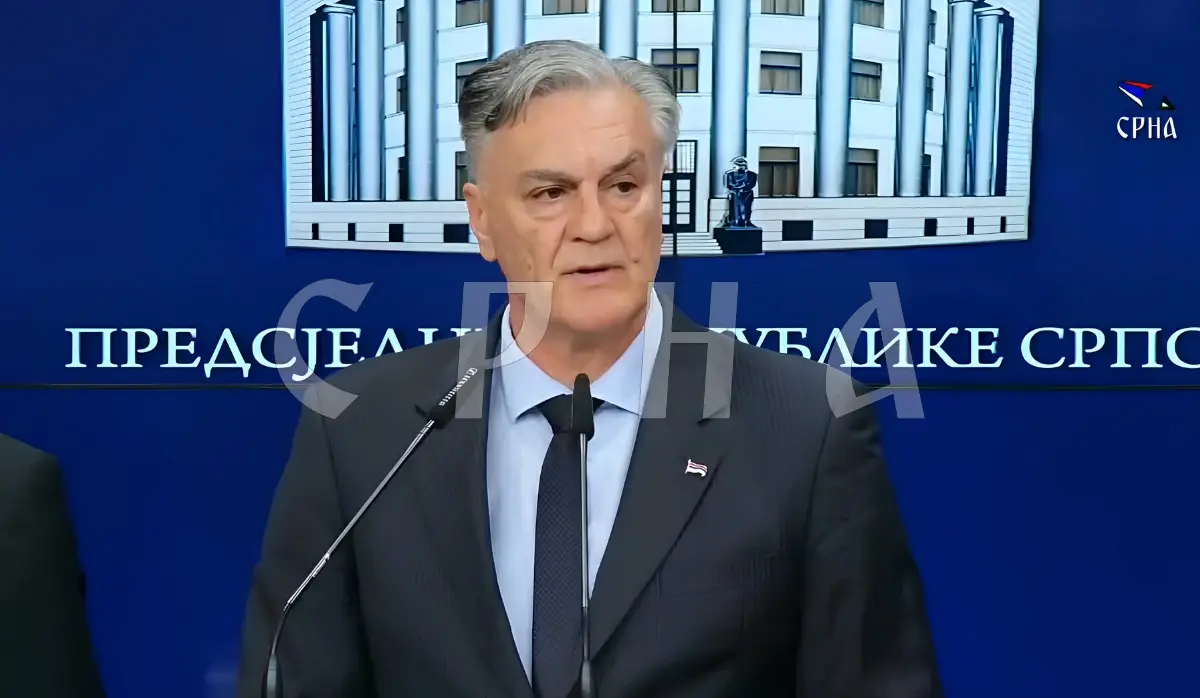 KARAN: SCHMIDT IS LEAVING, BUT COURTS AND PROSECUTOR'S OFFICE THAT WORK BEYOND CONSTITUTION REMAIN
