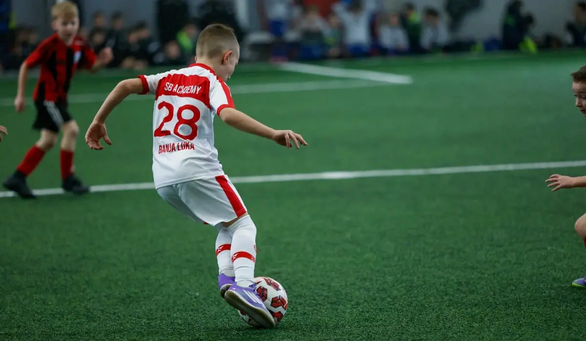 EIGHT-YEAR-OLD ON THE PATH TO BIG DREAMS: NEMANJA TRAINS WITH RED STAR AND SPARTAK