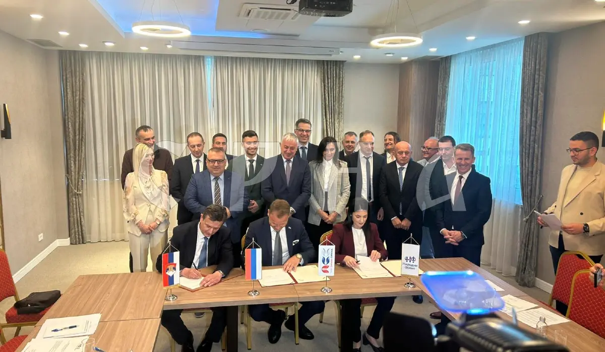 JOINT APPEARANCE IN ELECTIONS AGREED, BUT NOT CANDIDATES