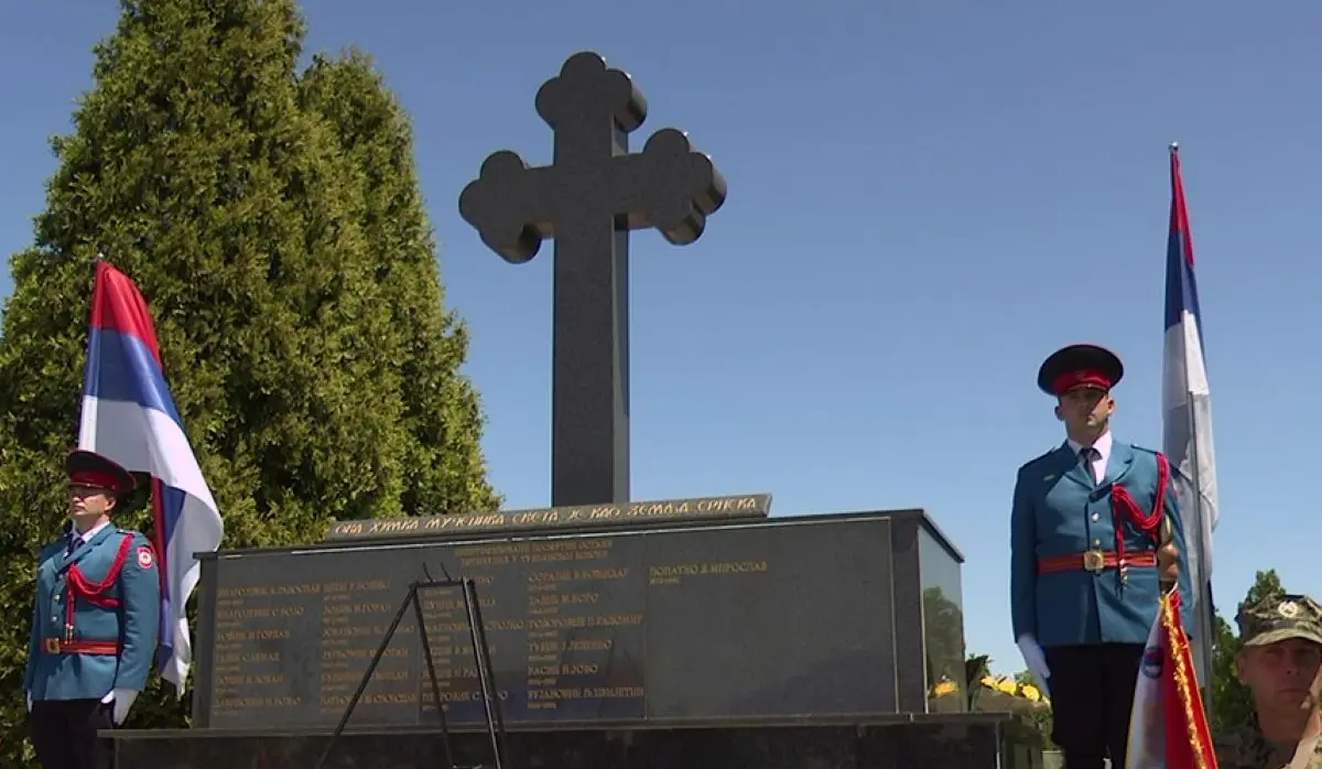 TRIBUTE PAID TO YOUNG MEN BRUTALLY MURDERED IN TUZLA CONVOY