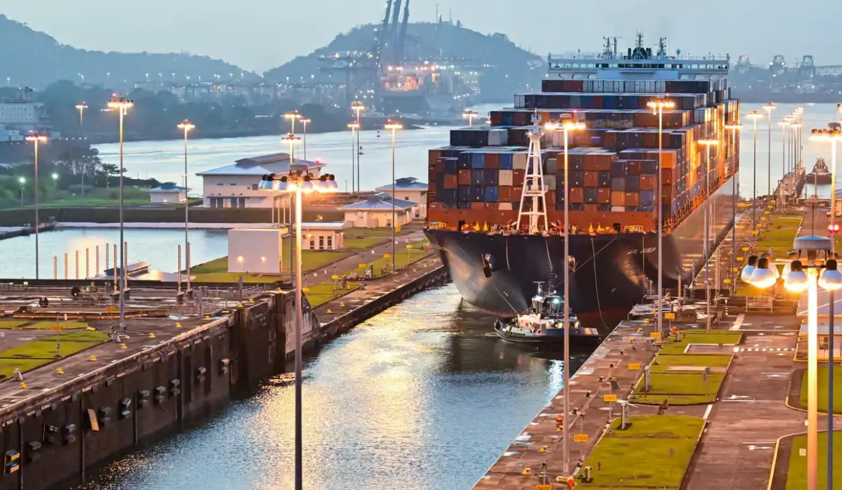 OIL SHIPMENTS THROUGH PANAMA CANAL GROW BY 74 PERCENT