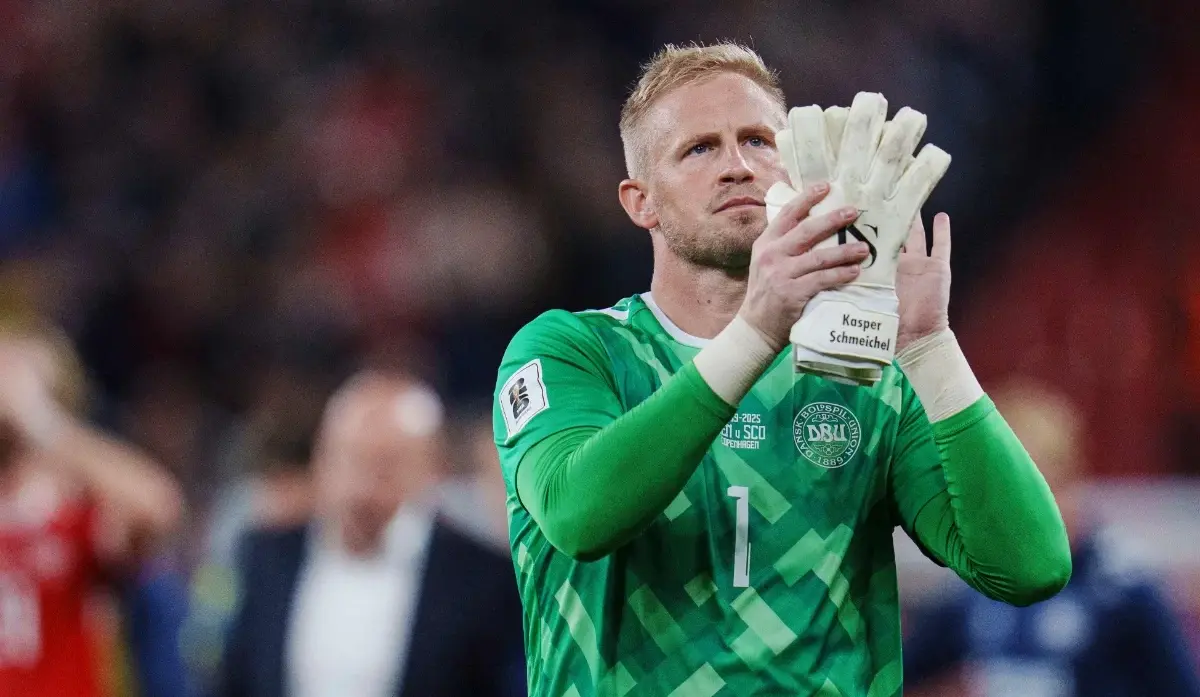 SCHMEICHEL ENDS CAREER DUE TO SHOULDER INJURY