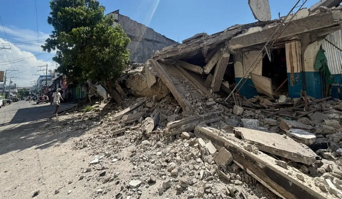 DEATH TOLL IN THE EARTHQUAKE STANDS AT 53