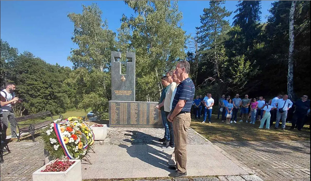 MEMORIAL SERVICE FOR 99 SERB SOLDIERS HELD