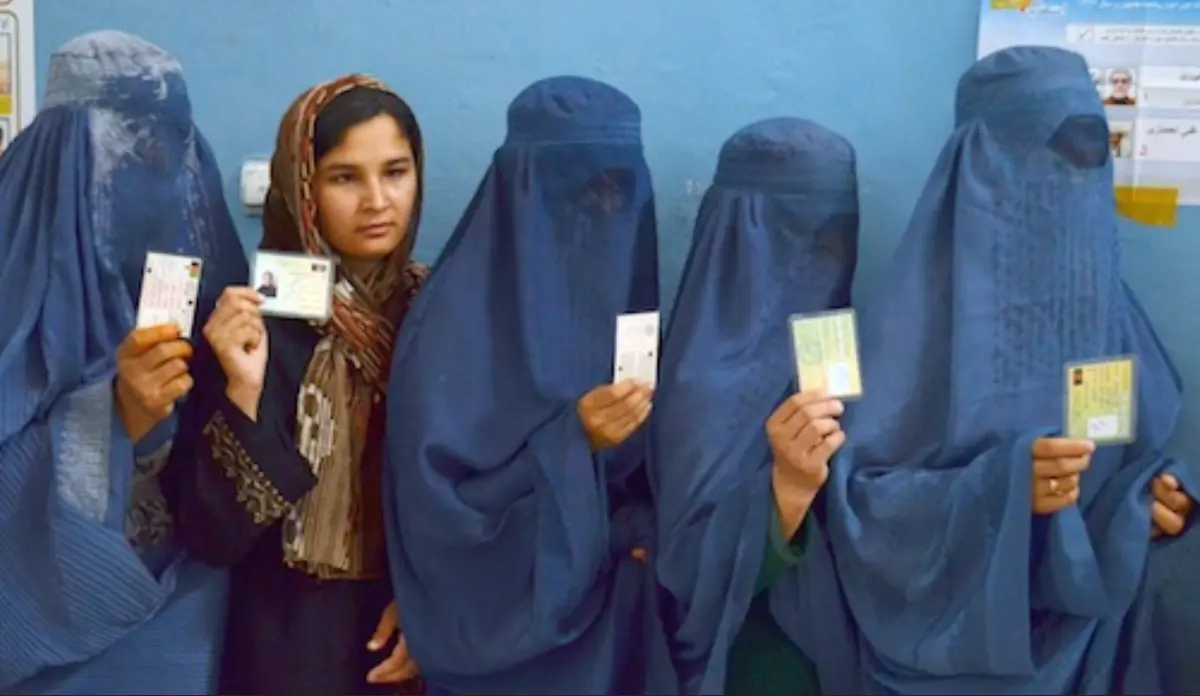 MASS ARRESTS OF PEOPLE ACCUSED OF VIOLATING ISLAMIC DRESS CODE