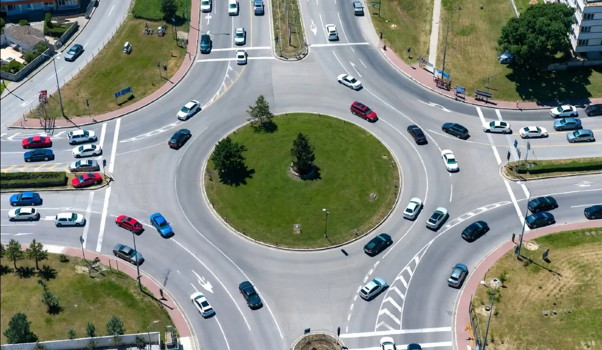 149 ACCIDENTS AT ROUNDABOUTS IN THE FIRST FIVE MONTHS OF CURRENT YEAR