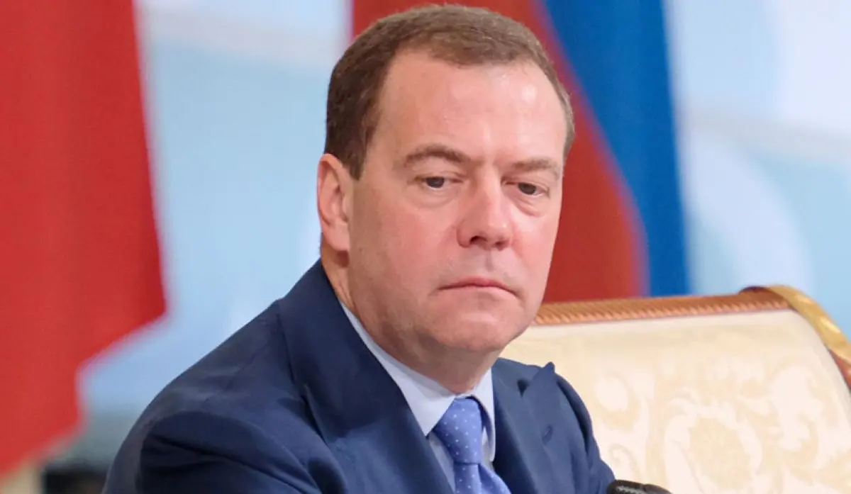 MEDVEDEV: NO COUNTRY HAS BEEN UNDER SUCH PRESSURE AS RUSSIA TODAY
