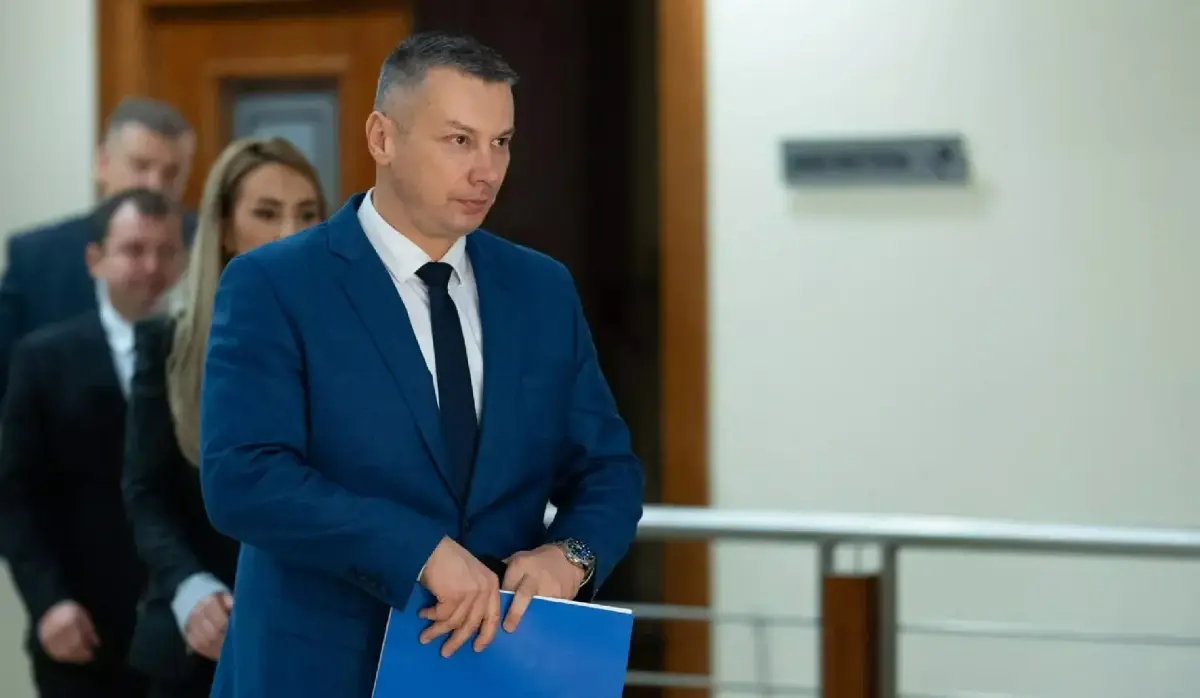 NEŠIĆ CALLS FOR PROSECUTION OF PERPETRATORS WHO BURNED REPUBLIKA SRPSKA FLAG