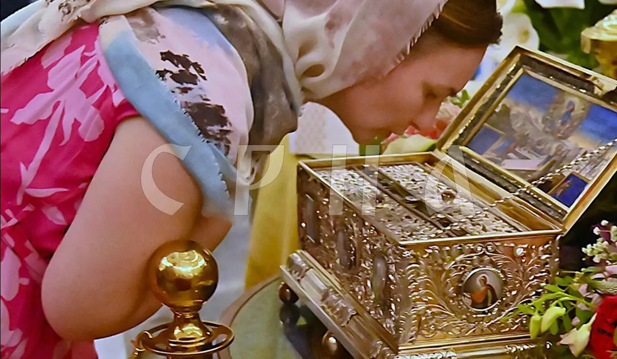 HOLY BELT OF THE MOTHER OF GOD CEREMONIALLY FAREWELLED FROM VRAČAR CATHEDRAL CHURCH
