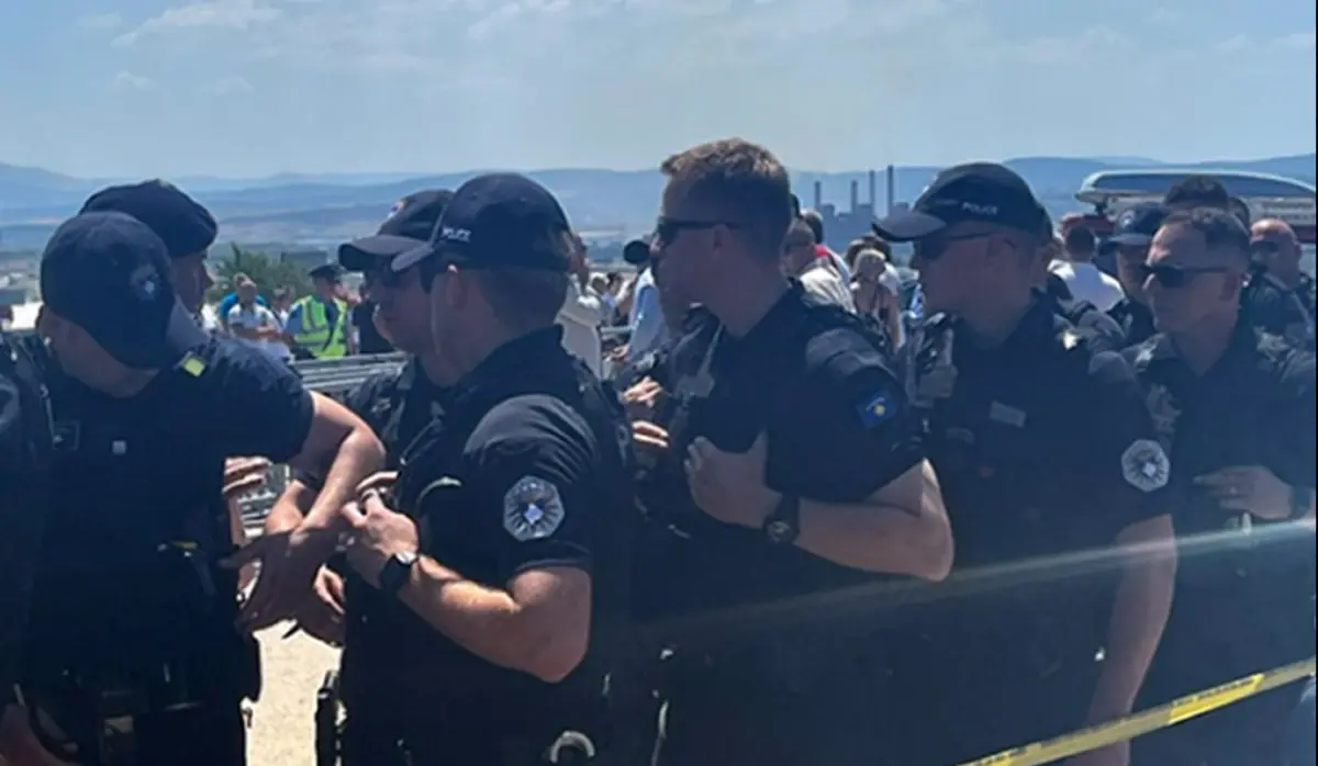 SO-CALLED KOSOVO POLICE DETAIN DOZENS OF PEOPLE AT GAZIMESTAN