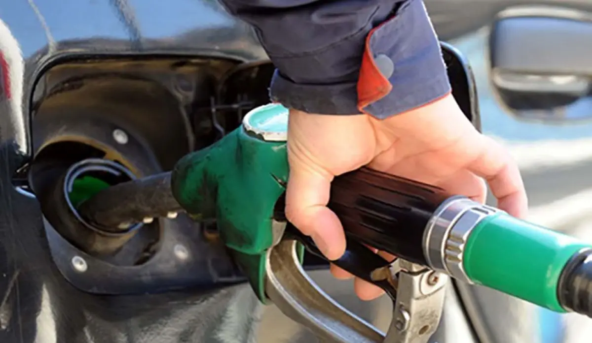 BARREL OF OIL BELOW 76 USD, FIRST TIME SINCE MARCH 2