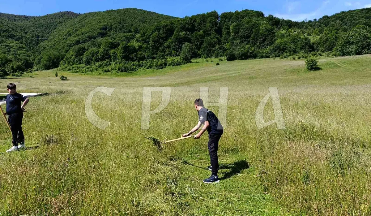 MOWING SCHOOL OPENS AT BALKANA