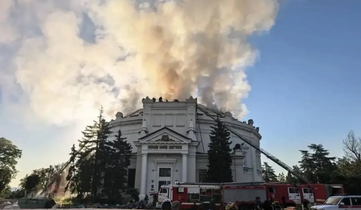 UKRAINIAN DRONES DESTROYED THE MASTERPIECE "SIEGE OF SEVASTOPOL"