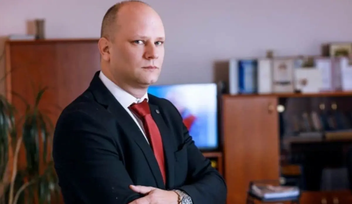 SERB PRESIDENCY MEMBER'S VETO – INSTITUTIONAL EXPRESSION OF NATIONAL INTEREST