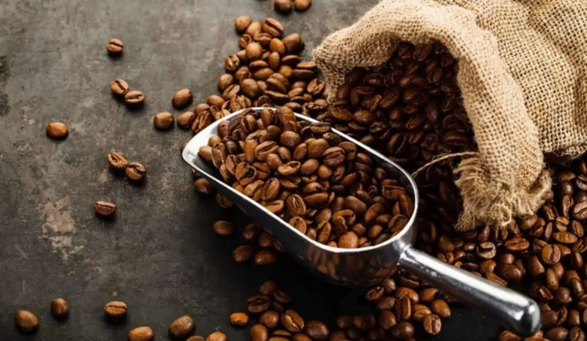 UP TO FIVE CUPS OF COFFEE A DAY ARE SAFE FOR THE HEART