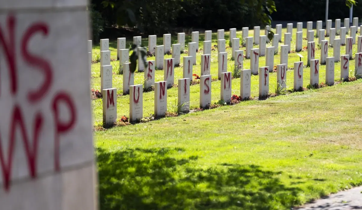 MOSCOW WILL NOT FORGET VANDALISM OF SOVIET SOLDIERS' GRAVES