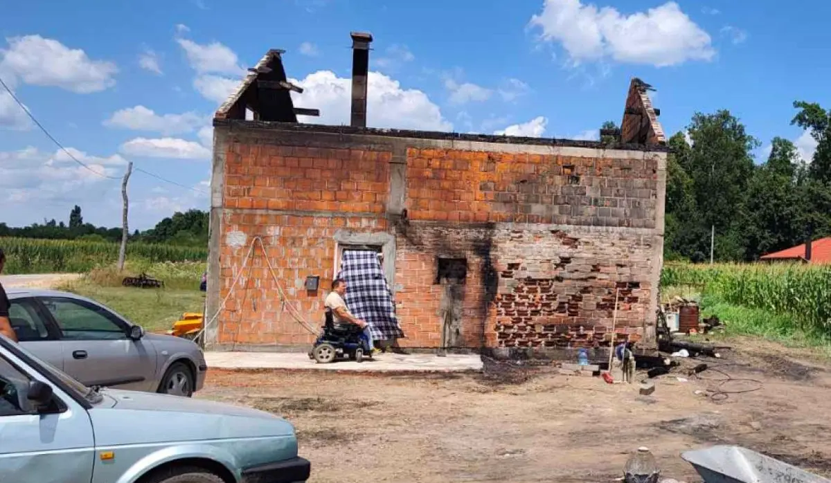 NEIGHBOURS LAUNCH CAMPAIGN TO REBUILD HOME OF THE PEĆANIN FAMILY FROM LAMINCI