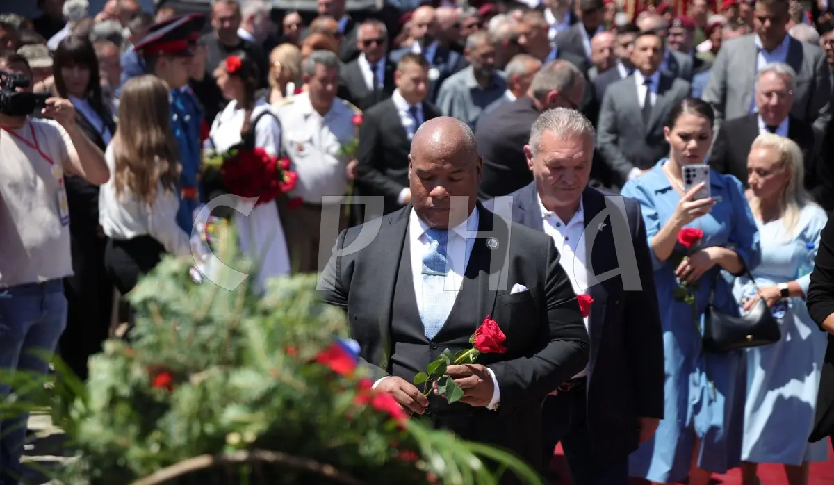 TRIŠIĆ-BABIĆ: BURNS' PRESENCE AT COMMEMORATION SENT A MESSAGE THAT PAST CANNOT BE IGNORED