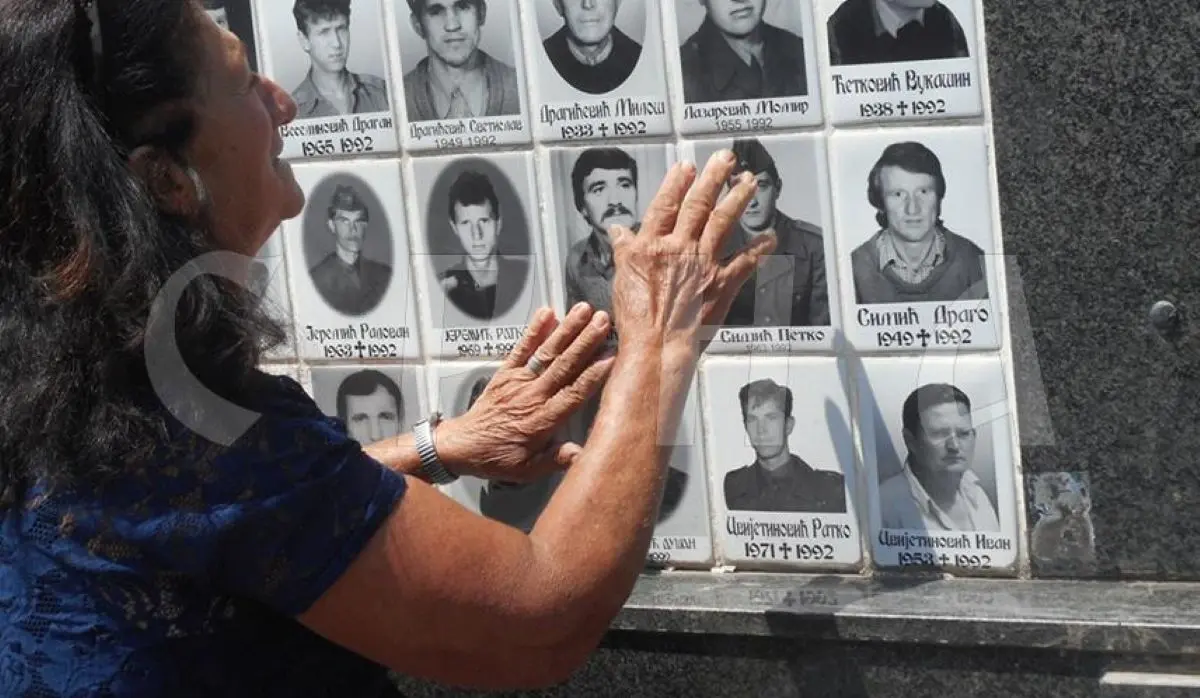 NO ONE HAS BEEN INDICTED FOR BEHEADING OF SERBS
