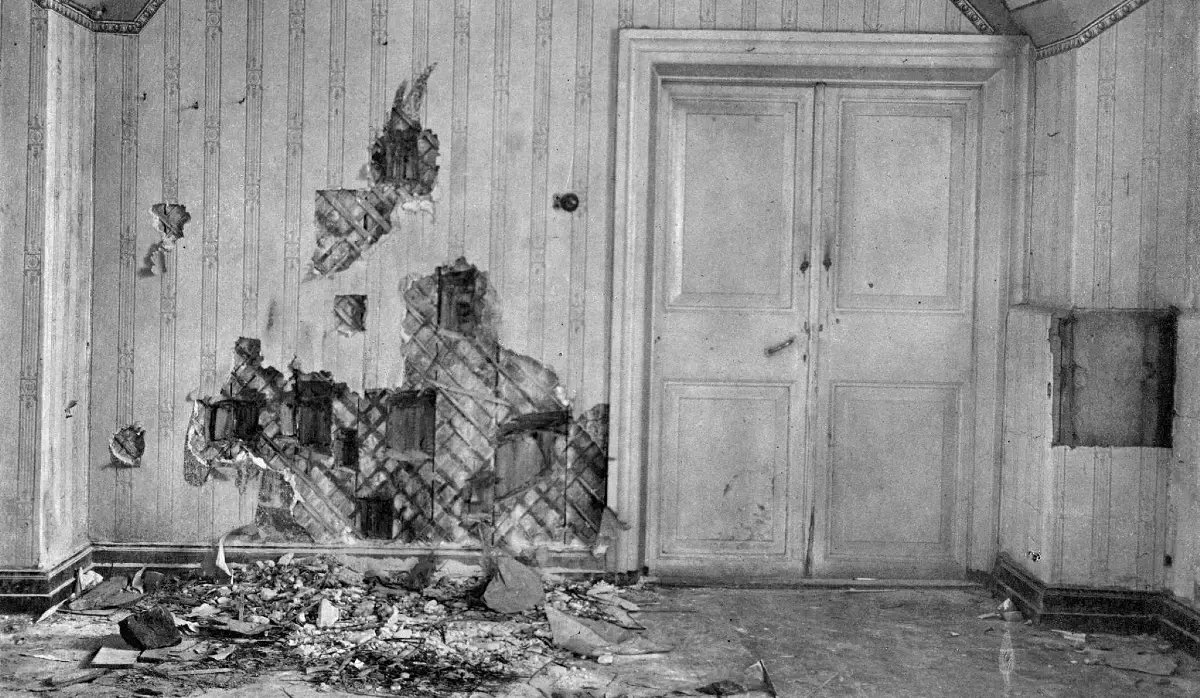 BOLSHEVIKS MURDERED ROMANOV IMPERIAL FAMILY