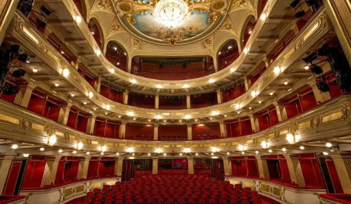 BELGRADE NATIONAL THEATRE REMAINS SYMBOL OF SERBIAN THEATRE