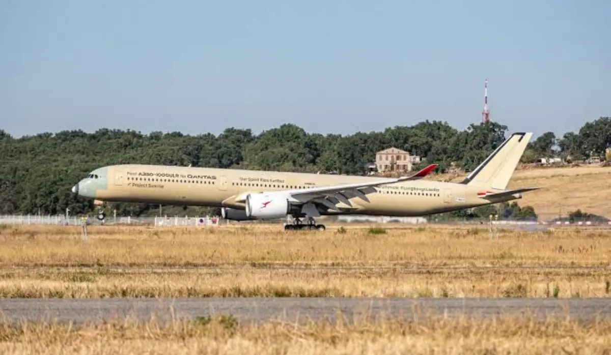AIRBUS A350 COMPLETES 24-HOUR NONSTOP FLIGHT FROM MELBOURNE TO TOULOUSE