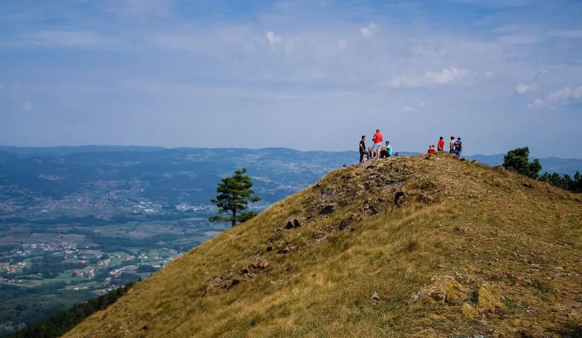 SERBS IN LUKAVAC AND OZREN, TROUBLE SPOTS IN FBiH, FACE INCREASING INTIMIDATION