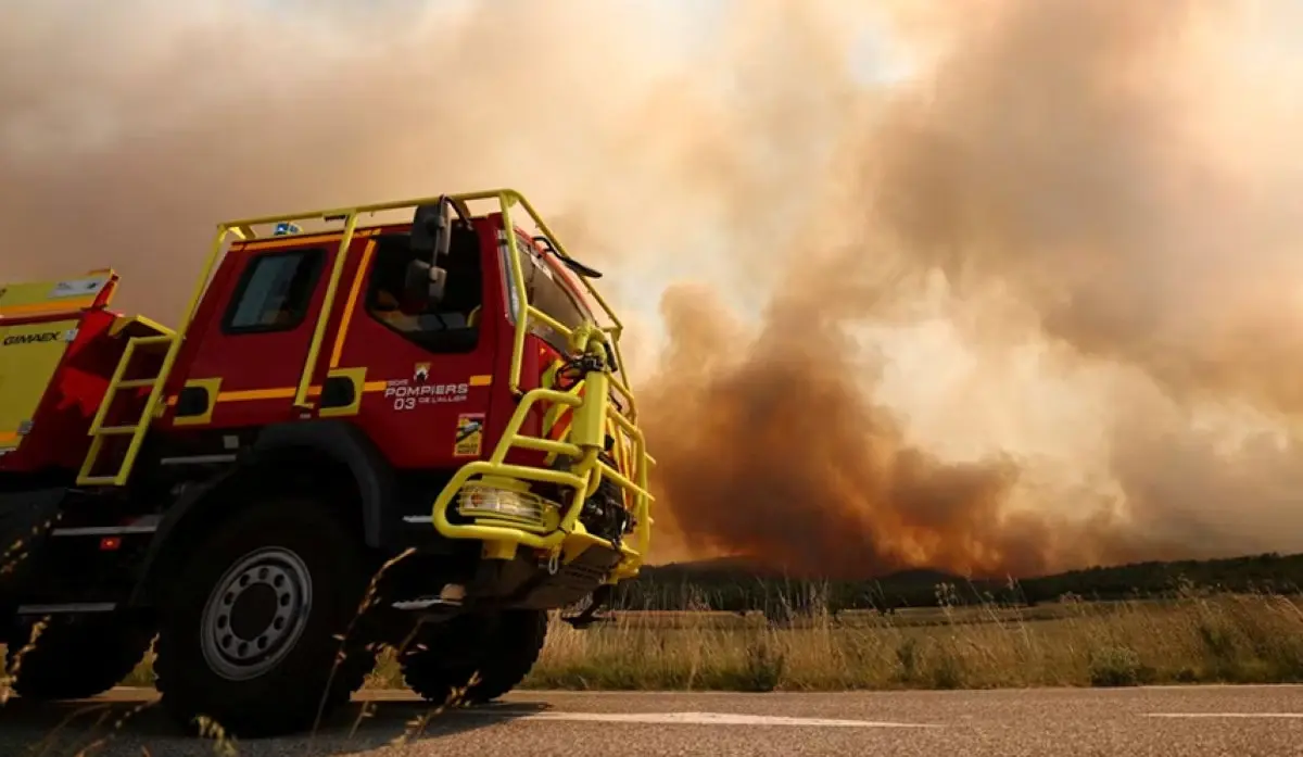 PARIS REQUESTS EU ASSISTANCE OVER WILDFIRES